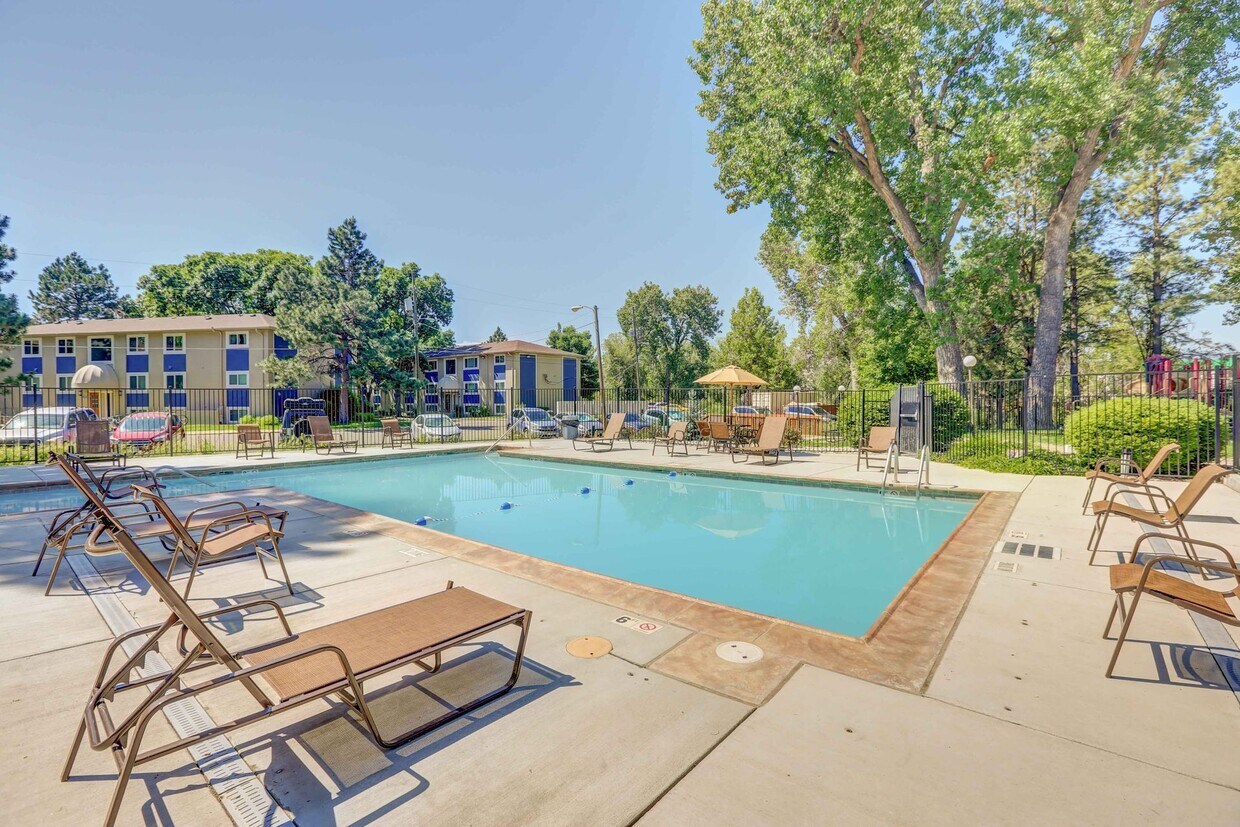Foto principal - Creekside At Amherst Apartments
