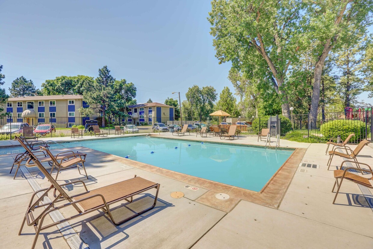Primary Photo - Creekside At Amherst Apartments
