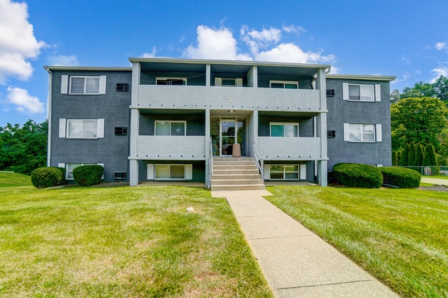 Building Photo - Meadowbrook Apartments