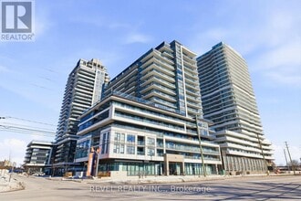 Building Photo - 1480 Bayly St