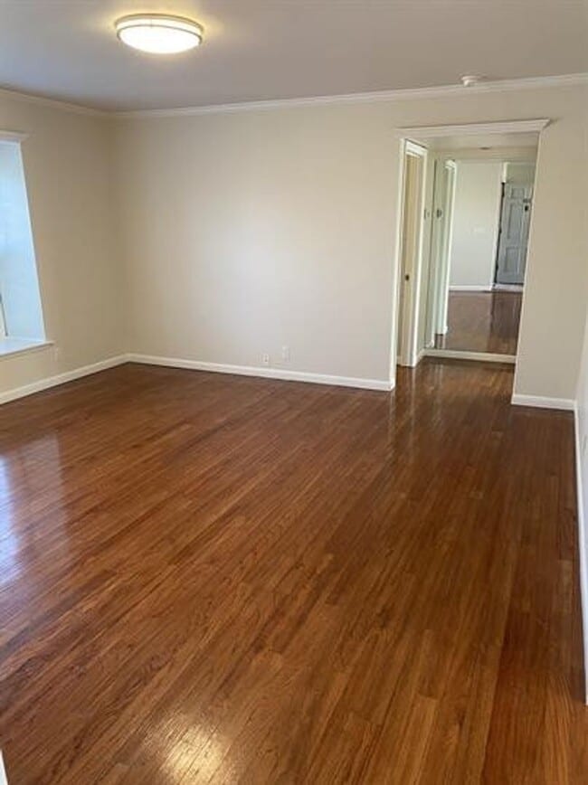 Building Photo - Green Hills Condo with Easy Access to I440
