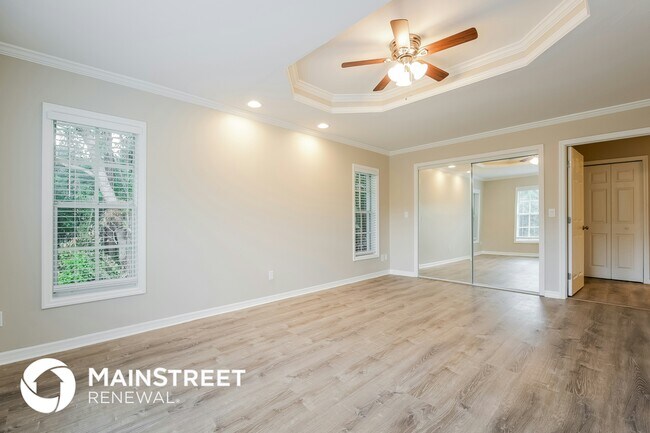 Foto del edificio - 3855 Heyburn Ave