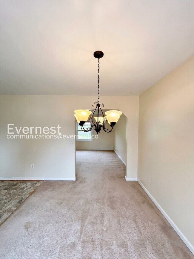 Foto del edificio - 11406 Wentworth Ct
