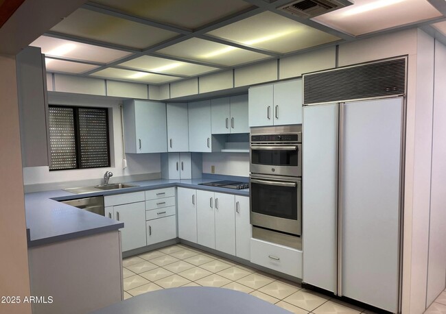 Foto del edificio - 7529 N 8th Ave