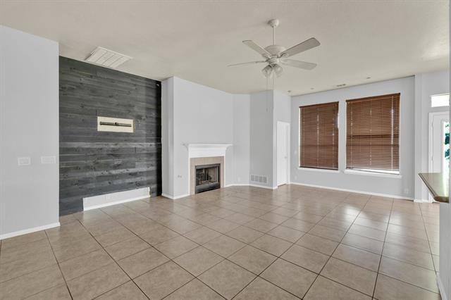 Building Photo - 2808 Cedar Ridge Ln