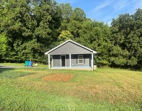Building Photo - 1364 Bald Hill Loop