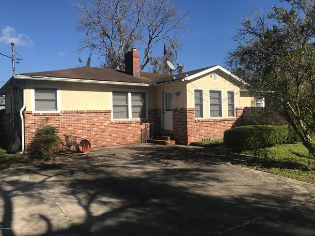 Foto del edificio - 6833 Townsend Rd