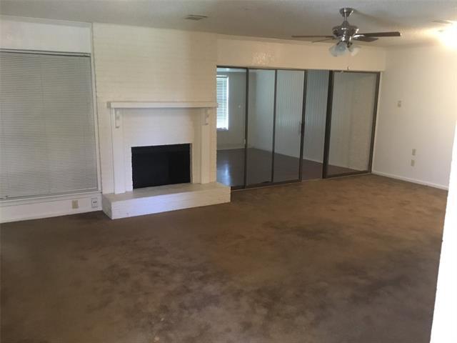 Building Photo - 6101 Springleaf Cir