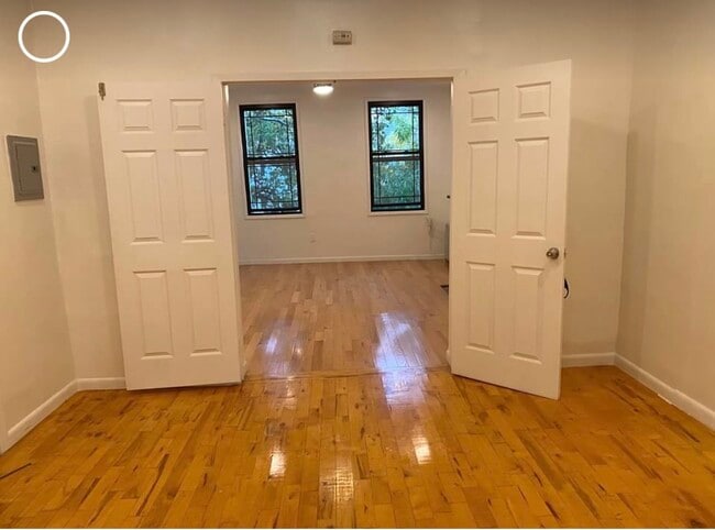 Foto del edificio - 1135 Decatur St