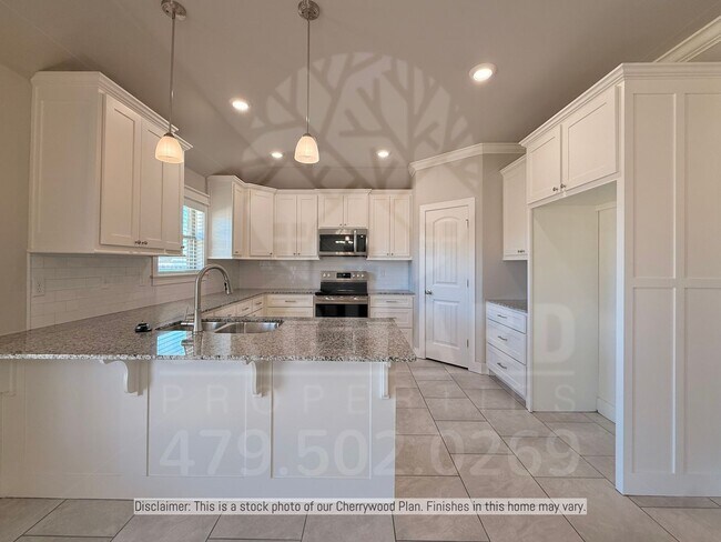 Building Photo - Siloam Springs- Single-Family Home- Stunning Cherrywood Plan