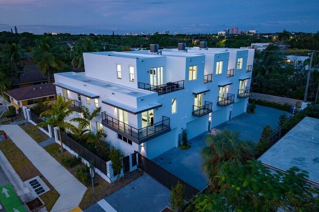 Foto del edificio - 1222 NE 15th Ave