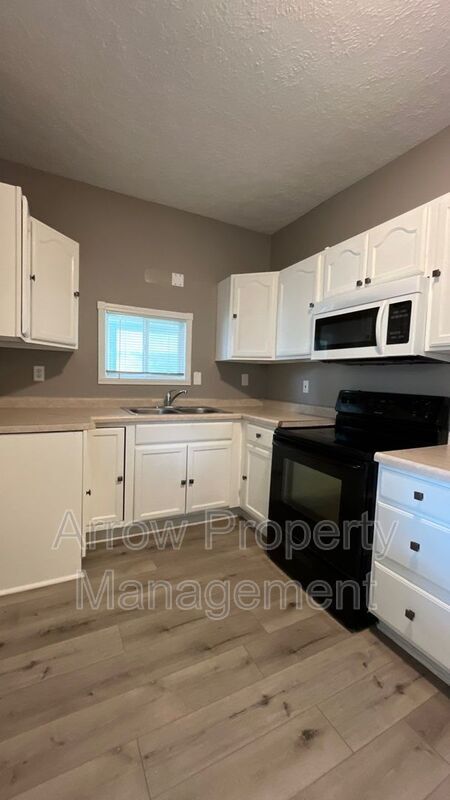 Foto principal - 5717 Hartley St