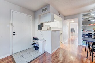 Building Photo - 6001 Reims Rd