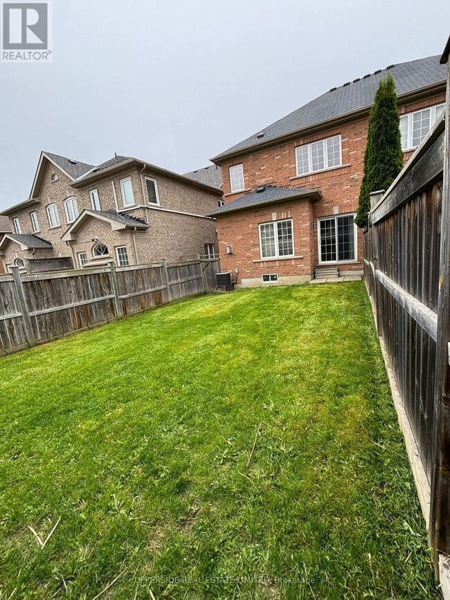 Building Photo - 101 Paperbark Ave