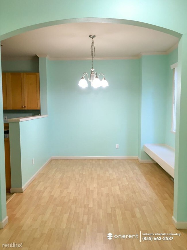 Building Photo - 4 br, 2.5 bath House - 6651 163rd Pl SE