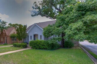 Building Photo - 3100 Odessa Ave