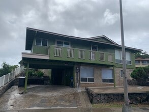 Building Photo - 3340 Ala Laulani St