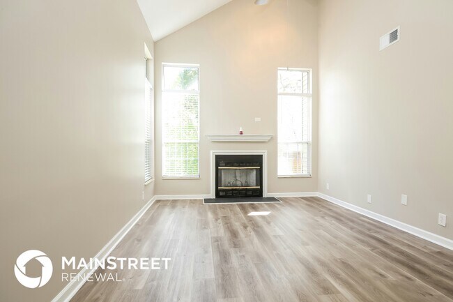 Foto del edificio - 5927 Colchester Dr