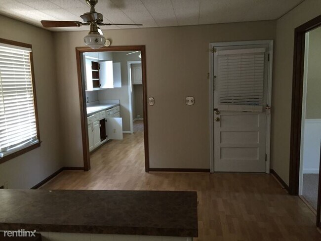 Foto del edificio - 3 br, 2 bath House - 2204 vine st