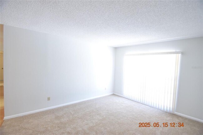 Foto del edificio - 4008 Briarlake Dr