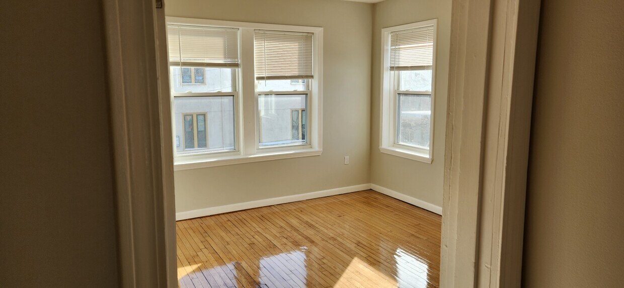 Foto principal - 9 Farrington Ave