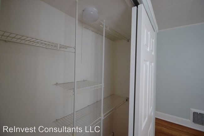 Building Photo - 4837 Rapid Run Rd