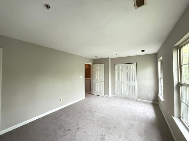 Foto del edificio - Updated 3-Bedroom Townhome in Aberdeen