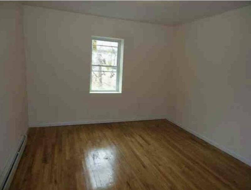 Primary Photo - 823 Saratoga Avenue, Unit RM 3F