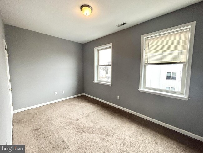 Building Photo - 1816 Cecil B. Moore Ave