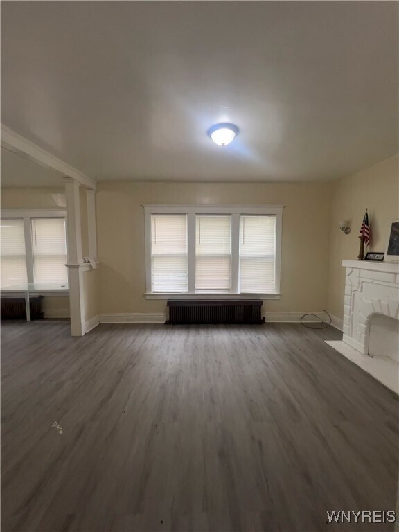 Foto del edificio - 282 E Delavan Ave