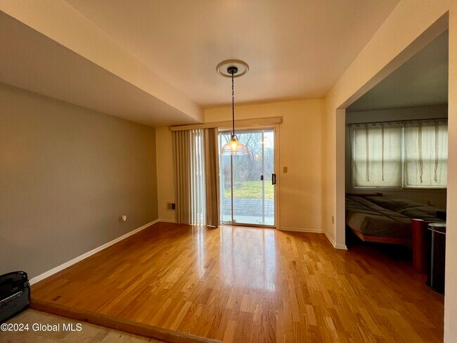 Foto del edificio - 44 Esplande St