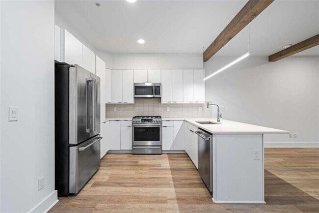 Foto del edificio - 346 Peters St SW