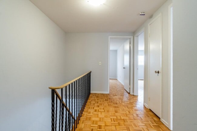 Photo du bâtiment - Willowood Townhomes