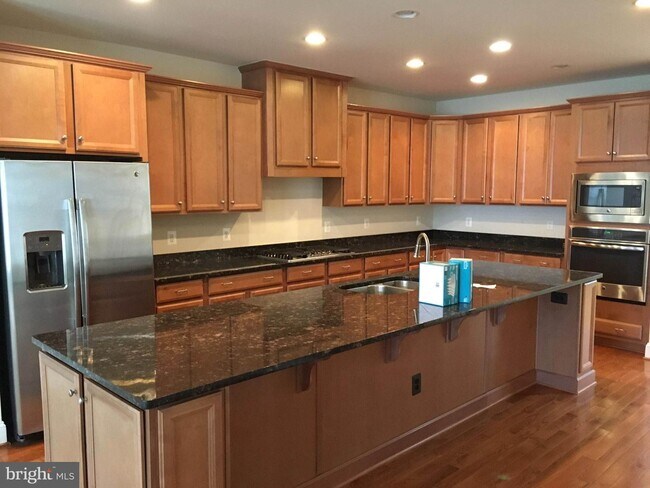 Foto del edificio - 44365 Foxthom Terrace