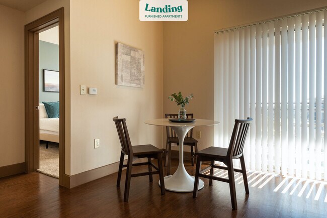 Foto del edificio - 3621 W Slaughter Ln