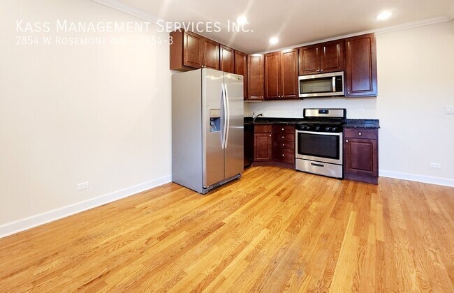 Foto del edificio - 2854 W Rosemont Ave