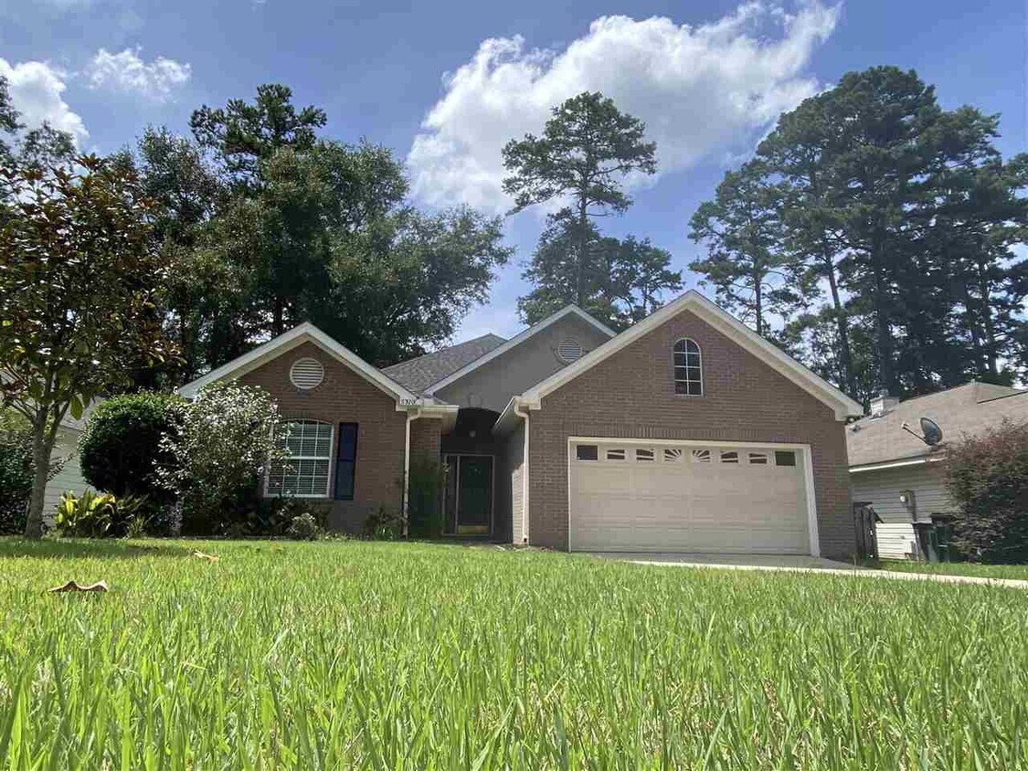 Primary Photo - 5370 Appledore Ln