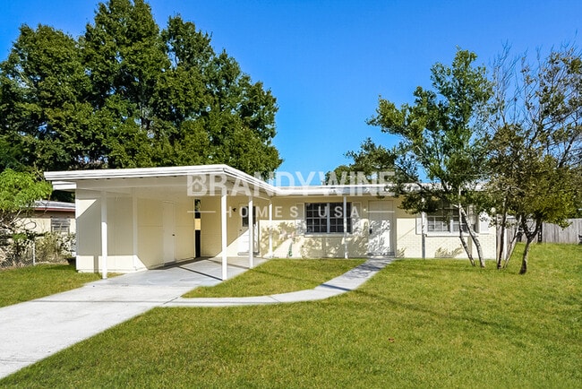 Building Photo - 4301 W Bay Ave