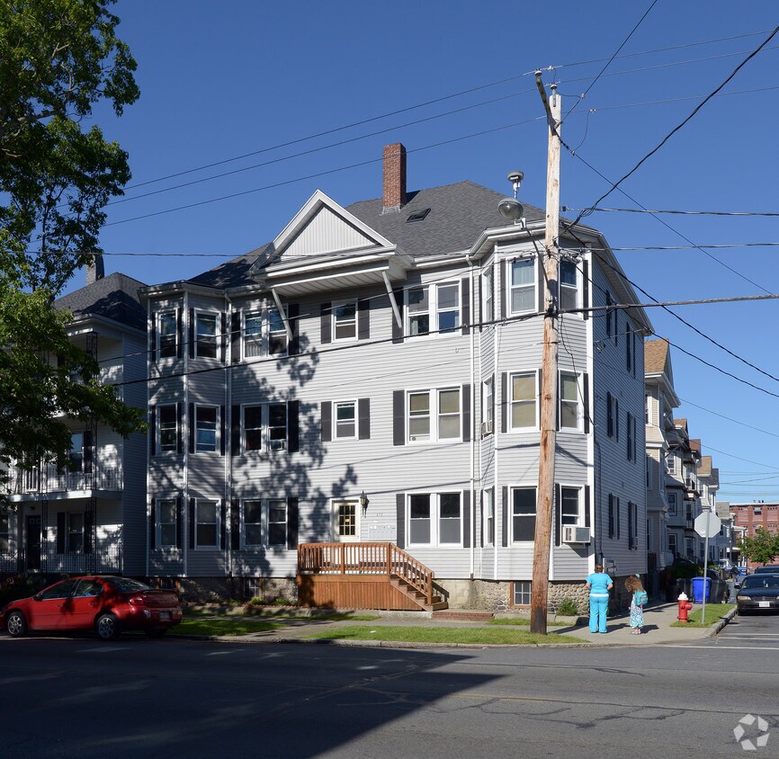 Foto principal - 377 Ashley Blvd