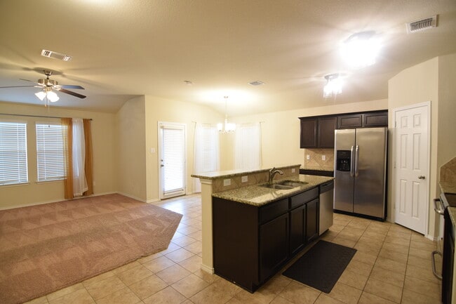 Building Photo - 5406 Waterbank Ln