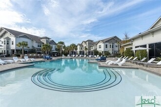 Building Photo - 101 Spring Lakes Dr