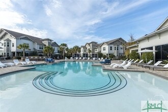 Building Photo - 101 Spring Lakes Dr