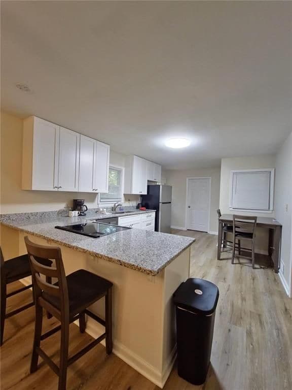 Building Photo - 6702 Songwood Dr