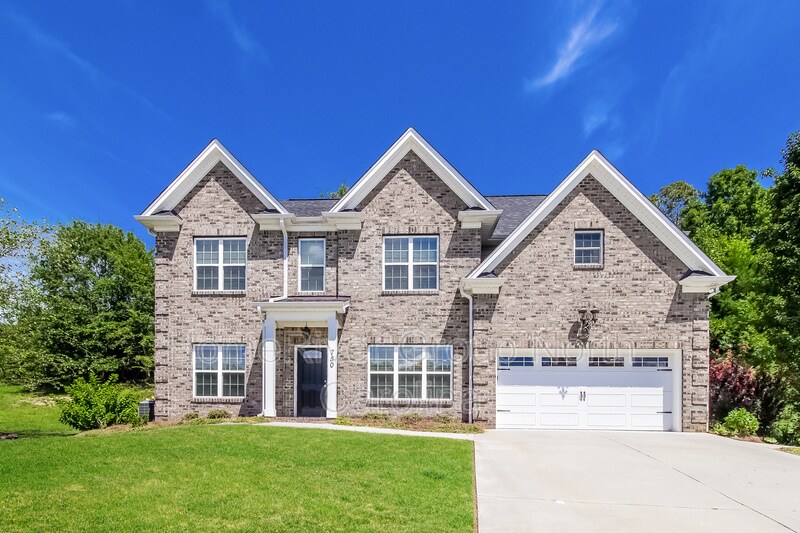 750 Clemmons Crossing Ct, Clemmons, NC 27012 House for Rent in
