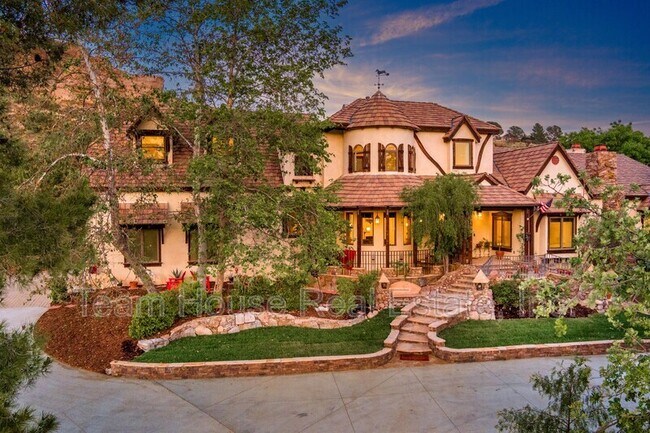Foto del edificio - 32140 Windrush Rd