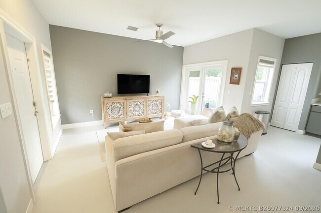 Foto del edificio - 303 SE 22nd St