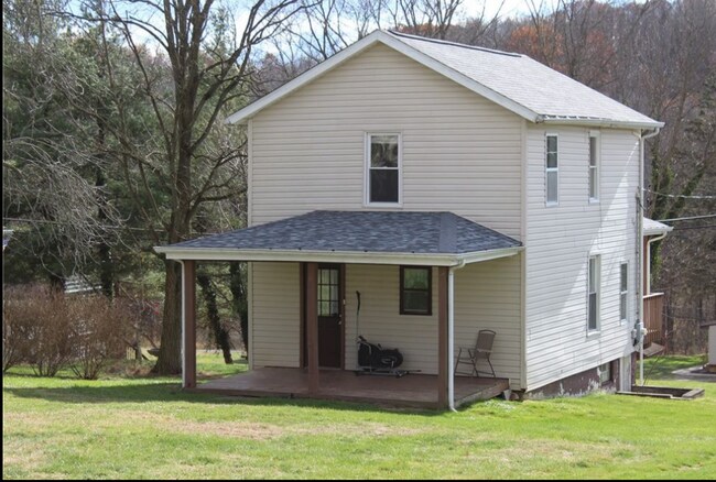 Foto del edificio - 6 S Main St