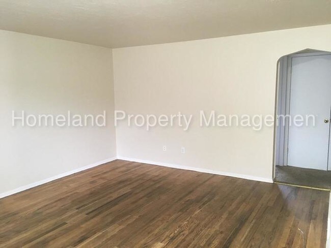 Building Photo - 3 Bedroom Duplex in Spokane Valley