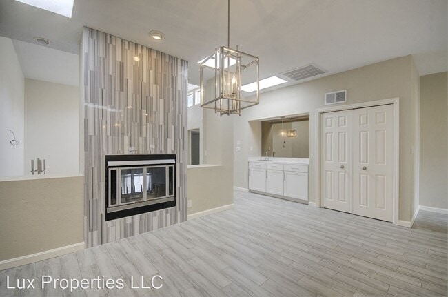 Building Photo - 3 br, 2 bath House - 9525 Bent Rd NE