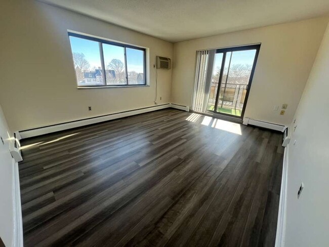 Building Photo - 376 Massachusetts Ave